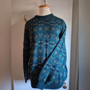 Vintage Green Patterned Sweater